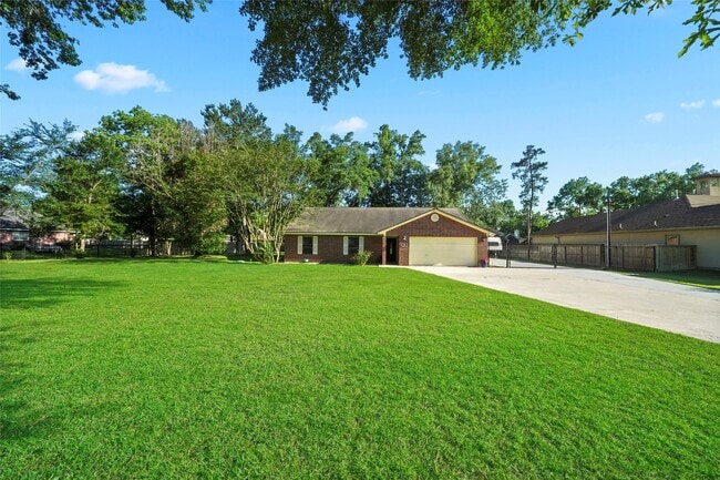 Photo - 7415 Revelwood Dr