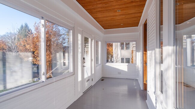 Photo - 343 Ashland Ave