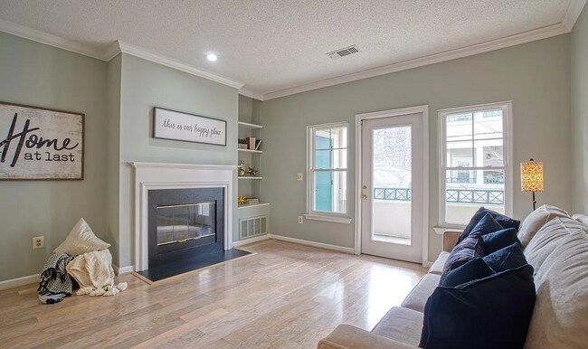Photo - 12016 Taliesin Pl Unit Apt 24 Oak Park