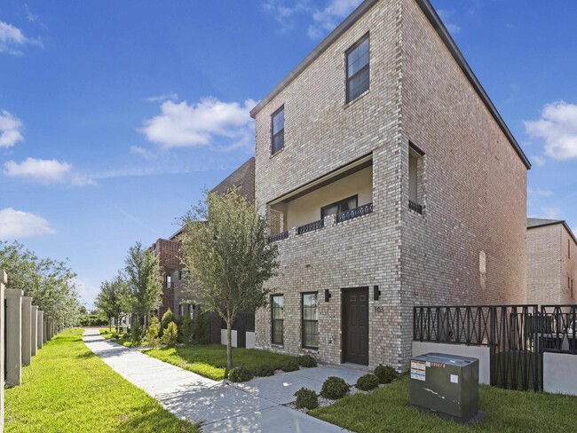 Building Photo - 210 Veracruz Dr Unit 103