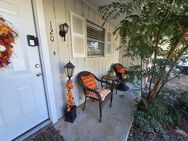 Photo - 120 Cynthia Dr