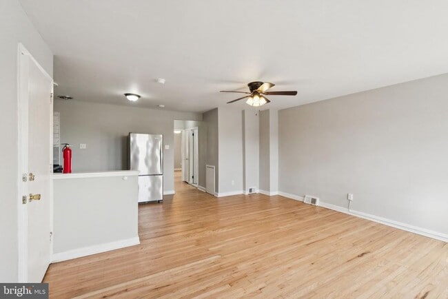 Photo - 7239 Haverford Ave