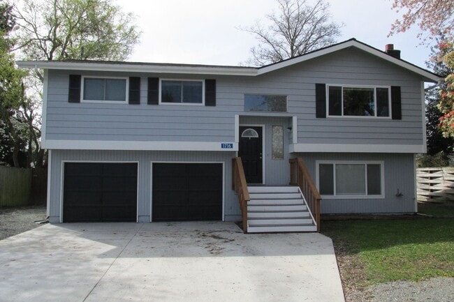 3 Bedroom House in Burlington - 3 Bedroom House in Burlington