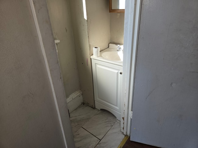 225 Upton St Unit 2nd floor