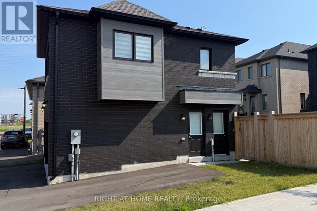 Photo - 31 John Rolph St