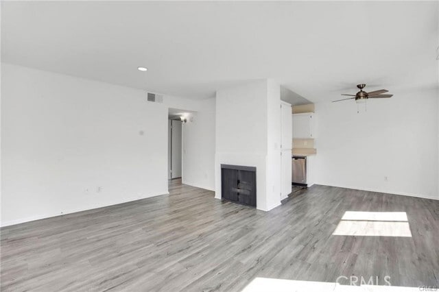 Building Photo - 4406 Cahuenga Blvd Unit 202