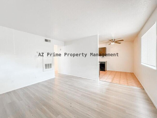 Photo - 2537 W Georgia Ave Unit 17