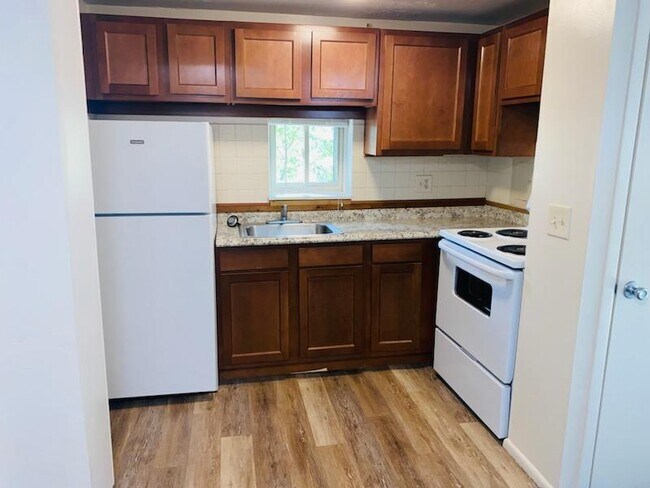 The Acadian Apartments