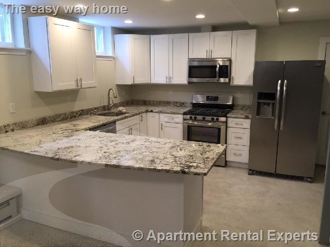 Photo - 231 Norfolk St Unit 3