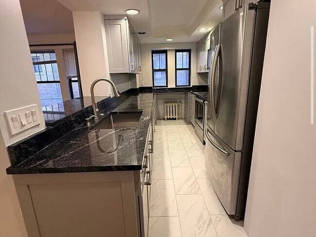 Photo - 466 Park Dr Unit 1