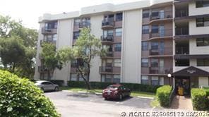 Building Photo - 2701 Riverside Dr Unit 105-B