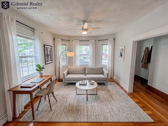 Photo - 94 Boylston St