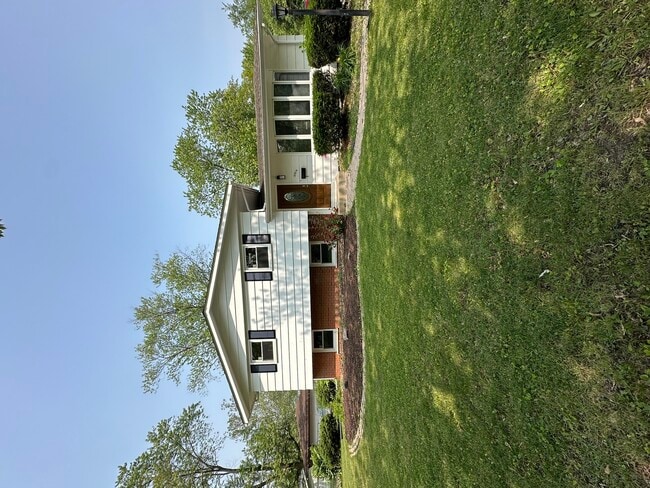 Photo - 18816 Park Ave House