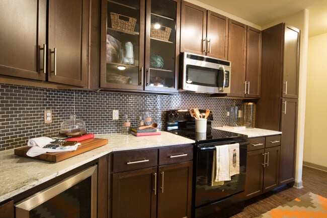 Photo - Aviator West 7th