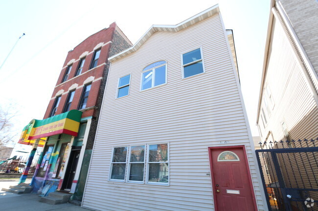 Building Photo - 1940 S. Carpenter Street Unit 1st Floor Rental