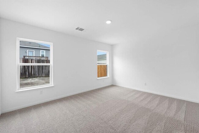 205 Paradise Cyn Dr