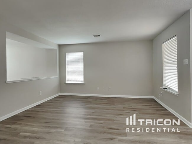 Photo - 22110 Orchard Dale Dr