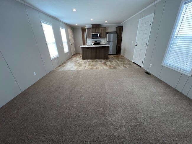 Photo - 15856 Marentette Dr