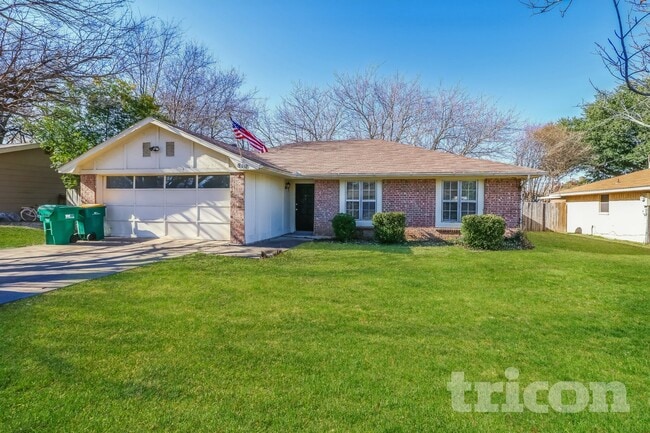 Photo - 810 Dogwood Dr