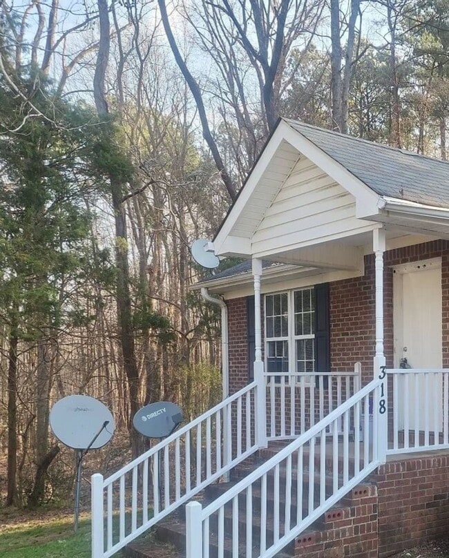 Building Photo - 2 bedroom duplex in Wake Forest Rental