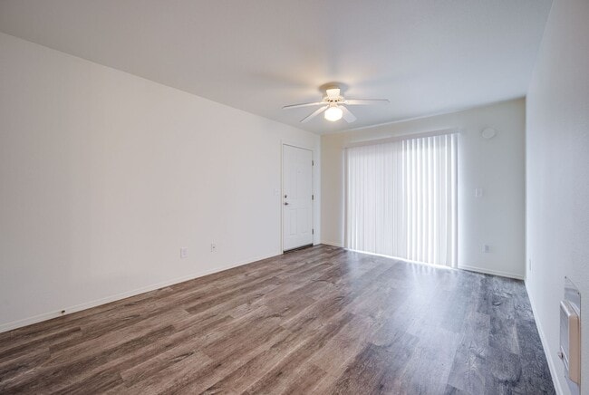 Photo - Live Where Comfort Meets Convenience - College Hill Condo in Pullman