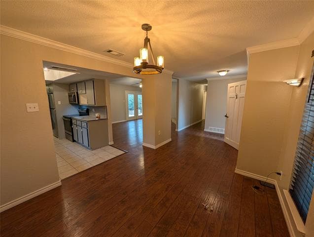 Photo - 1609 Crockett St