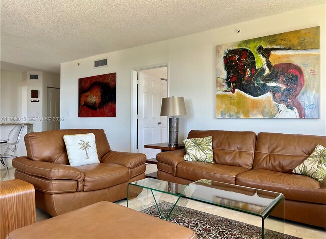 Photo - 651 Okeechobee Blvd Unit 811