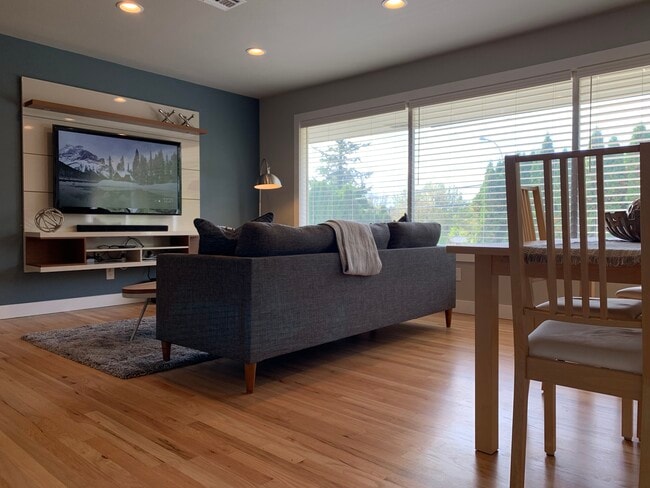 Photo - 5550 SW Oleson Rd