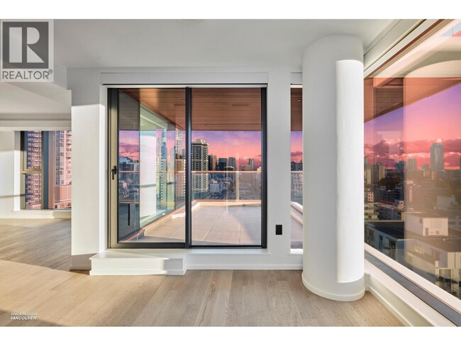 Photo - 1408 Robson St Unit 170X