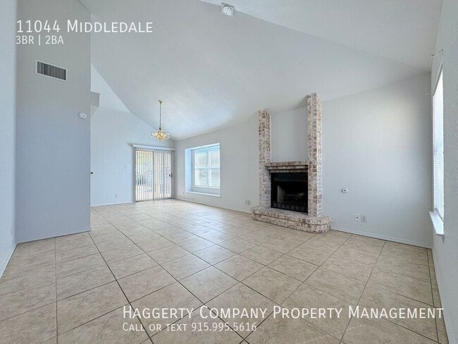 Photo - 11044 Middledale-