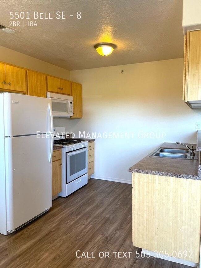 Photo - 5501 Bell Ave SE Unidad 8