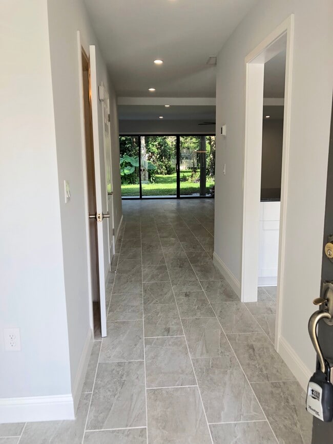 Photo - 7940 Los Robles Ct