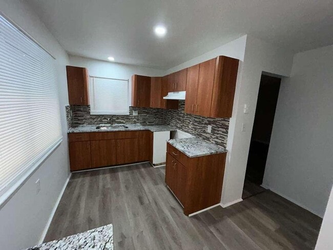 Photo - Colonial Ready For You