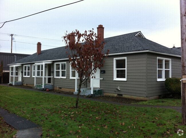 Building Photo - 4907-4911 N Maryland Avenue Unit 4909 Rental