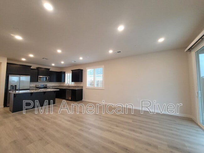 Photo - 5033 Rialto Dr