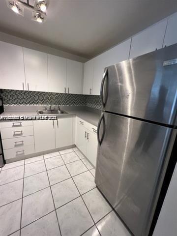 Photo - 16950 W Dixie Hwy Apartment Unit 129