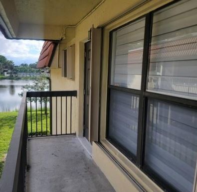 Photo - 10034 NW 6th St