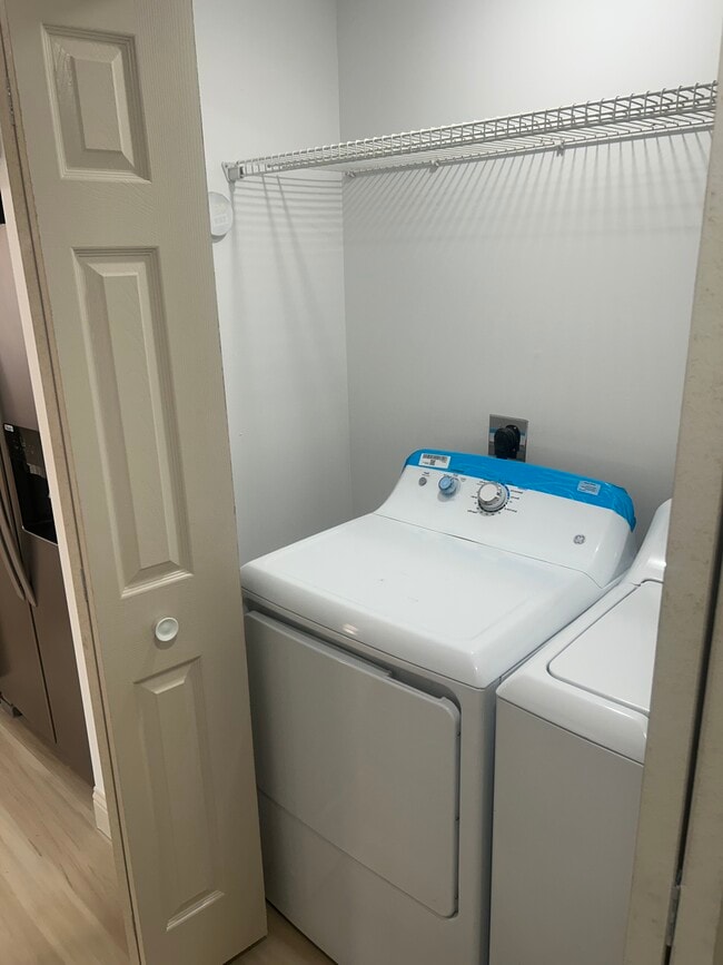 Photo - 7236 Wise Ave