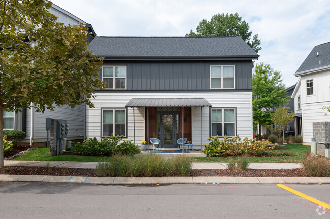 Building Photo - 645 Nashua Ln Rental