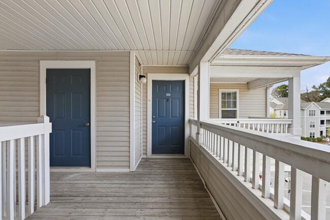 Photo - The Pointe @ Apex Apartments