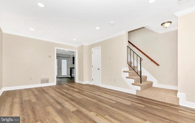 Photo - 459 Arwell Ct