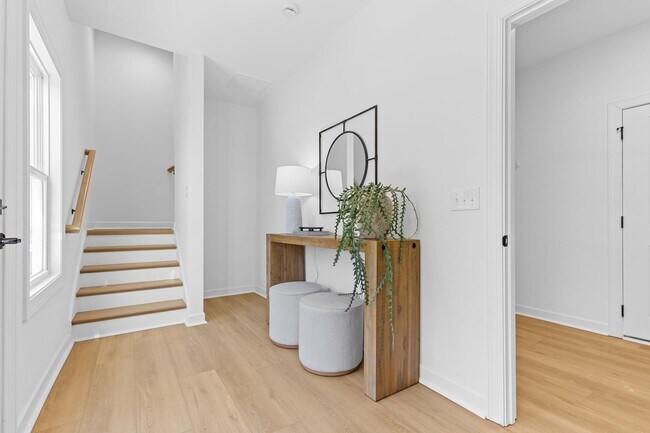 Photo - 3820 Odom Wy