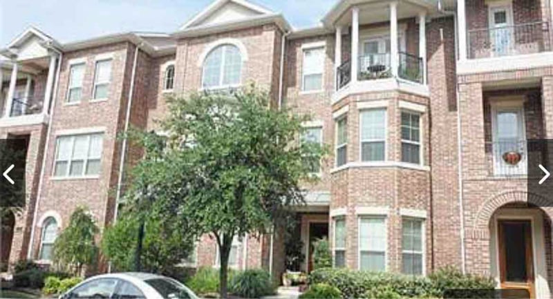 Photo - 8228 Short St