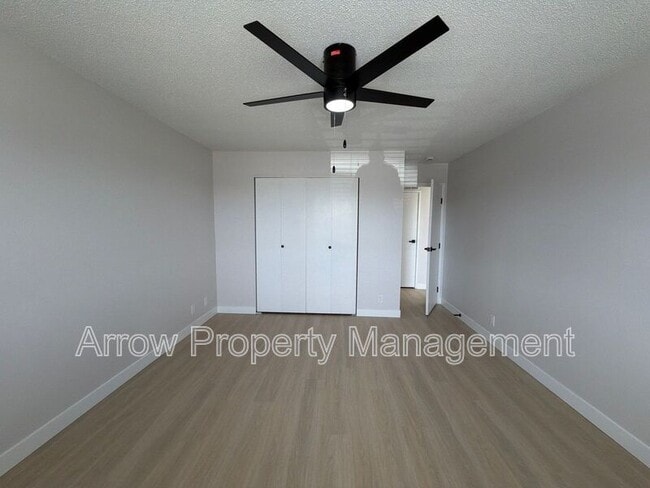 Photo - 515 W Saunders Ave Unit 13
