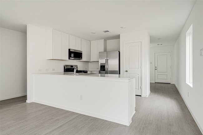Photo - 31410 Casacalenda Ln