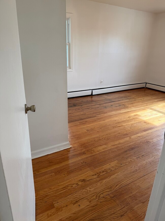 Photo - 49 River St Unit Apartment 2