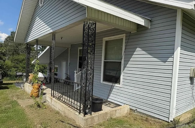 Building Photo - 5554 Heber Springs Rd W