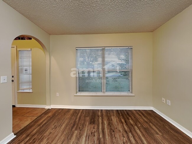 Photo - 1071 Royal Marquis Cir