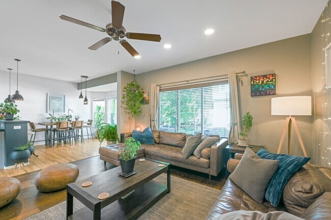 Photo - Spacious 4BR House in Fort Collins