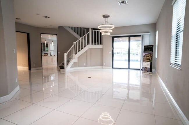 Photo - 8665 E Baypoint Cir